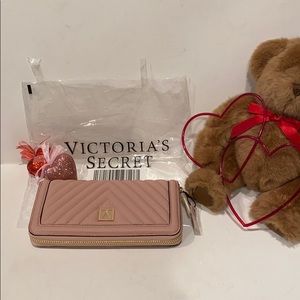 VICTORIA’S SECRET ROSE COLORED WALLET/GOLD TRIM!!